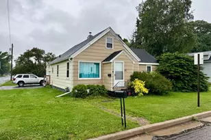 815 Augusta St, Rice Lake, WI 54868 - Photo 1