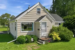 815 Augusta St, Rice Lake, WI 54868 - Photo 1