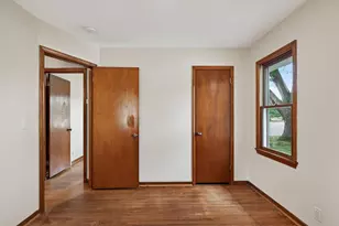 45 21st Ave N, Hopkins, MN 55343 - Photo 19