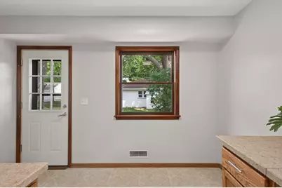 45 21st Avenue N, Hopkins, MN 55343 - Photo 15