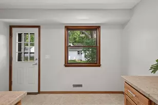 45 21st Ave N, Hopkins, MN 55343 - Photo 15