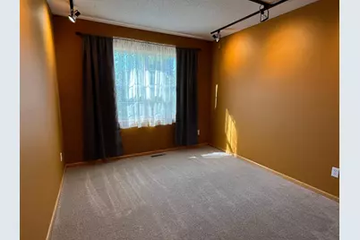 8218 Lori Lane, Woodbury, MN 55125 - Photo 15