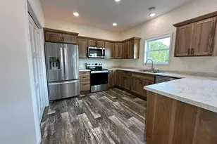 711 Cherry Ln, Perham, MN 56573 - Photo 3
