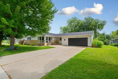 1007 Truman Avenue, Owatonna, MN 55060 - Photo 1