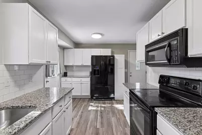 16366 Florida Way W, Lakeville, MN 55068 - Photo 5