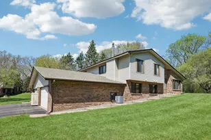 13400 Pepperwood Cir, Minnetonka, MN 55305 - Photo 37