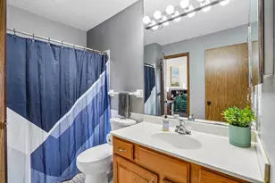 13400 Pepperwood Cir, Minnetonka, MN 55305 - Photo 25