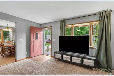 920 N Spring Street, Luverne, MN 56156 - Photo 5