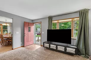 920 N Spring St, Luverne, MN 56156 - Photo 5