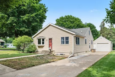 920 N Spring Street, Luverne, MN 56156 - Photo 3