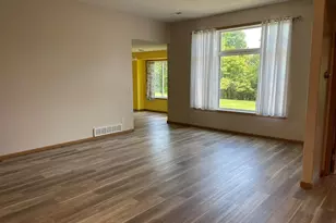 3212 Park Ave NW, Bemidji, MN 56601 - Photo 5