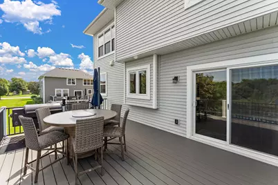 7616 103rd Avenue N, Brooklyn Park, MN 55445 - Photo 9