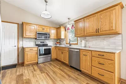 202 Rainbow Drive, Marshall, MN 56258 - Photo 11