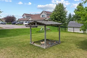 202 Rainbow Dr, Marshall, MN 56258 - Photo 35