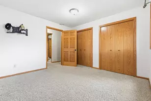 202 Rainbow Dr, Marshall, MN 56258 - Photo 17