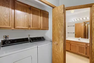 18169 Settlers Way, Eden Prairie, MN 55347 - Photo 25