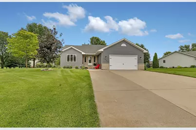 1542 Mulberry Road, Saint Cloud, MN 56303 - Photo 1