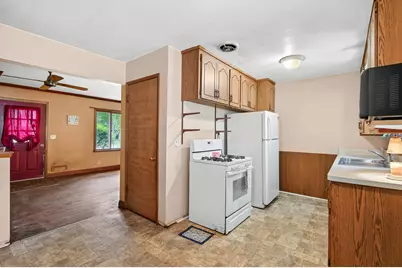 8647 Imperial Avenue S, Cottage Grove, MN 55016 - Photo 5
