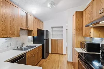 5553 Bimini Drive, Minnetonka, MN 55343 - Photo 9