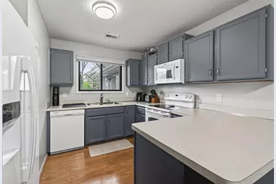 5973 Dellwood Avenue, Shoreview, MN 55126 - Photo 13