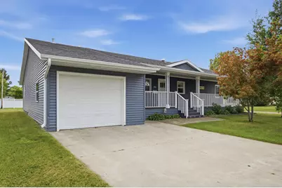 204 4th Avenue E, Ada, MN 56510 - Photo 1