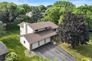 4640 Goldenrod Ln N, Plymouth, MN 55442 - Photo 1