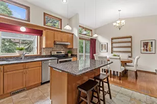 4640 Goldenrod Ln N, Plymouth, MN 55442 - Photo 5
