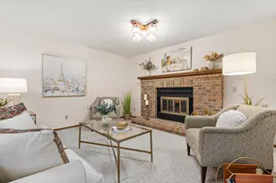 4640 Goldenrod Ln N, Plymouth, MN 55442 - Photo 15
