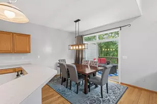 637 Crane Creek Ln, Eagan, MN 55121 - Photo 9