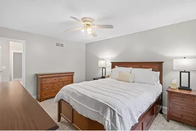 637 Crane Creek Lane, Eagan, MN 55121 - Photo 17