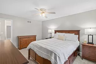 637 Crane Creek Ln, Eagan, MN 55121 - Photo 17