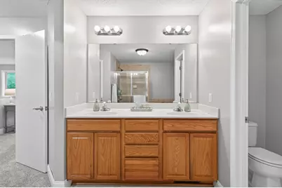 637 Crane Creek Lane, Eagan, MN 55121 - Photo 19