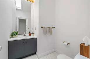 12 Grove St, Minneapolis, MN 55401 - Photo 9