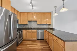 929 Portland Ave, Minneapolis, MN 55404 - Photo 7