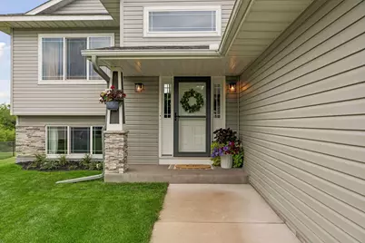 900 Winsome Way NE, Isanti, MN 55040 - Photo 5