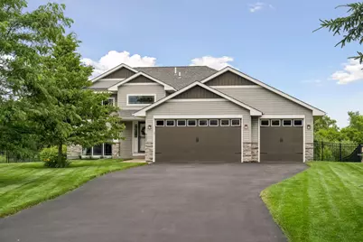 900 Winsome Way NE, Isanti, MN 55040 - Photo 3