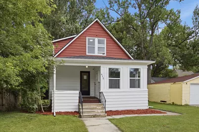 612 Elm Street S, Moorhead, MN 56560 - Photo 1
