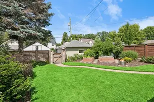 1932 Cleveland St NE, Minneapolis, MN 55418 - Photo 29