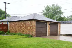 4255 Thomas Ave N, Minneapolis, MN 55412 - Photo 33