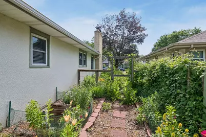 5748 James Avenue S, Minneapolis, MN 55419 - Photo 37