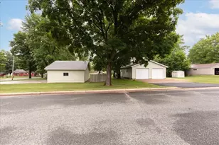 2216 3rd St E, Menomonie, WI 54751 - Photo 55