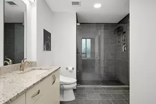 1240 S 2nd St, Minneapolis, MN 55415 - Photo 17