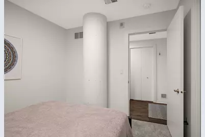 1240 S 2nd Street #825, Minneapolis, MN 55415 - Photo 21