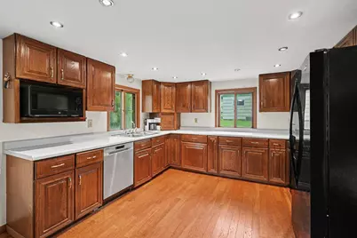 10021 Redwood Street NW, Coon Rapids, MN 55433 - Photo 7