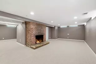 3131 Parkview Blvd, Robbinsdale, MN 55422 - Photo 1