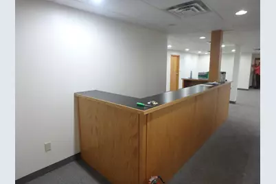 112 E 5th Street #101, Chaska, MN 55318 - Photo 3