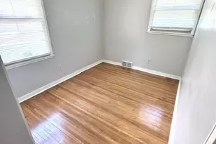 2012 Brookview Dr, Brooklyn Center, MN 55430 - Photo 5