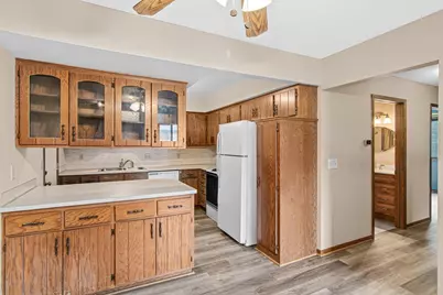 4793 Avon Street, Shoreview, MN 55126 - Photo 5