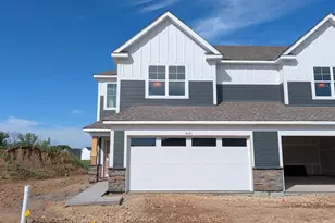 4190 Hayward Ave N, Oakdale, MN 55128 - Photo 1