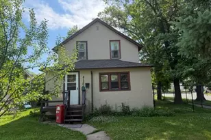 2130 11th Ave E, Hibbing, MN 55746 - Photo 1